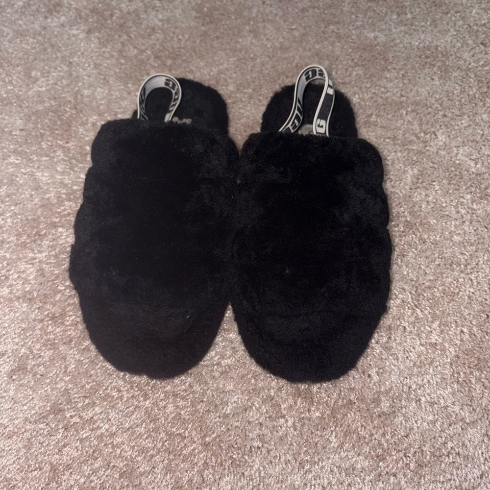 UGG Black Fluffy Slippers